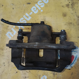 Суппорт TOYOTA ACU20/ACU25/MCU20/MCU25 Kluger V/Highlander перед, лев 64-04 под диск 296x28 5x114 47750-48130