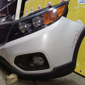 Ноускат Kia Sorento XM G4KE '2009-2012 AT RHD галоген+туманки (треснут бампер)