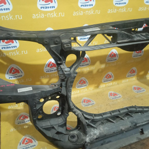 Рамка радиатора Audi A4 B7/8EC/8ED '2004-2008 (дефект справа) 8E0805594E