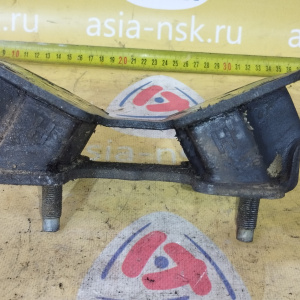 Подушка двигателя Toyota 1HZ Land Cruiser HZJ73/HZJ77 a/t АКПП зад. R 12371-17020