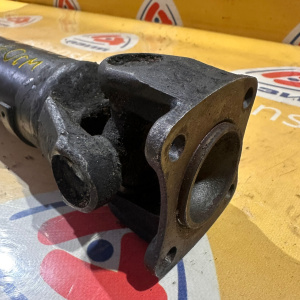 Кардан Nissan D21/WD21/AMD21/DMD21 Terrano/Datsun KA24/TD27/VG30E/Z20/SD23/NA20S F 4WD m/t (ОБЩАЯ ДЛИНА 60 СМ) ДЕФЕКТ 37200-35G00/37200-31G00