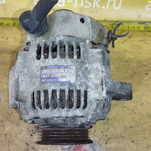 Генератор HONDA G20A/G25A CB5 4 к. круглый разъем, шкив 4 руч., ЦЕЛЬНЫЙ ( C/FR/IG/L ) 100211-8280 ( CJP29 )