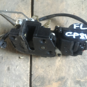Замок двери Mazda CP8W Premacy (2 контакта) перед, лев C10059310C