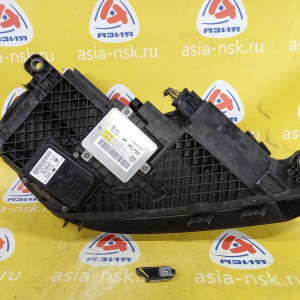 Фара Volkswagen Tiguan 5N2 '2012 лев Япония в сборе (дефект крепления) 5N2941751