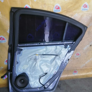 Дверь боковая Chevrolet Cruze J300 '2012 зад, прав в сборе (без ветровика)