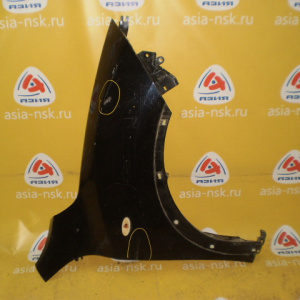 Крыло Nissan Juke YF15 '2010-2014 перед, прав Дефект (с отверстием)