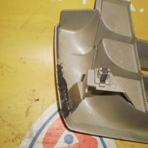 Решетка радиатора Mazda Bongo Friendee SGLR '1995 (Ford) Дефект (деланная) S10R 50 711