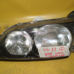 Фара TOYOTA 44-11/44-3 лев Ipsum SXM10 Дефект крепления (корректор)