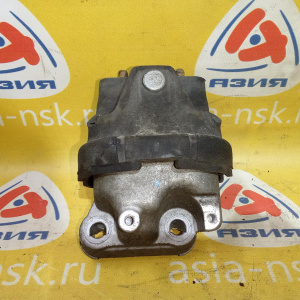 Подушка двигателя Chrysler EZB 300C LE/LE57T '2007 5.7L V8 L=R (дефект) 04578046AD