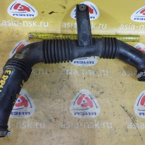 Воздухозаборник Mazda Demio DW5W B3/B5 '1999-2001 ( B34M ) B34M13330A