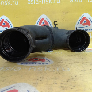 Патрубок воздушного фильтра Audi BHK Q7 4LB '2008 гофра 3.6 FSI VAG 7L6129684G