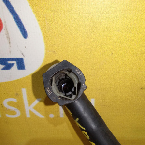 Трубка вакуумная Audi 7L6133352D Q7 4LB/7LA/7L6 BHK '2014 3.6 FSI коллектор-клапан вентиляции топливного VAG