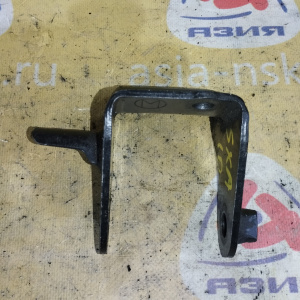 Крепление подушки ДВС Toyota 3S-FE RAV4 SXA10 4WD m/t зад. R ( M )