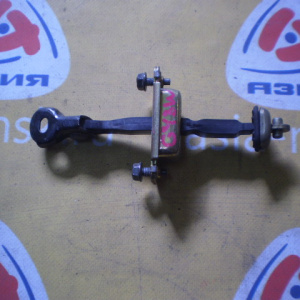 Ограничитель двери Mazda Atenza GY3W/GGEP перед, лев