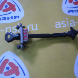 Ограничитель двери Mazda Verisa DC5R зад, прав