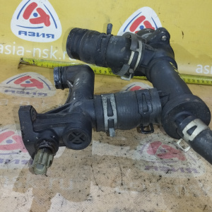 Корпус термостата Mazda YL8E-8A587-AC + YL8E-8548-BG + YL8E-8K528-AC Tribute EPEW AJ-DE в сборе