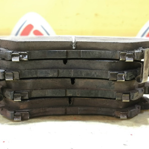 Колодки тормозные Nissan X-Trail/Dualis/Qashqai J10/NJ10/KJ10/NT31/TNT31/DNT31 ОСТАТОК 50-60% F AY040-NS132/PF-2546