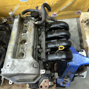 Двигатель Toyota 1ZZ-0678365 без охлаждения. БЕЗ НАВЕСНОГО КАК НА ФОТО Opa ZCT10-0018795