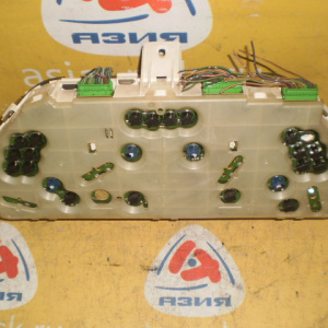 Панель приборов SUBARU Forester SF5 '2000-2002 a/t 85015-FC010