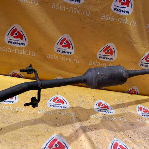 Резонатор/ средняя труба глушителя Toyota Vitz SCP11