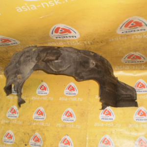 Подкрылок Mazda Demio DW3W перед, лев D201