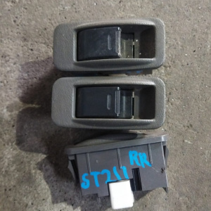 Пульт стеклоподъемника Toyota Carina/Corona ST210 зад, прав