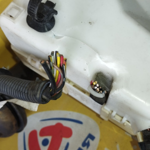 Коса ДВС Toyota 1NZ Funcargo NCP21 2WD a/t U340E 10к.+  компьютер 89661-52401 разъём компьютера в 3 ряда 82121-52361