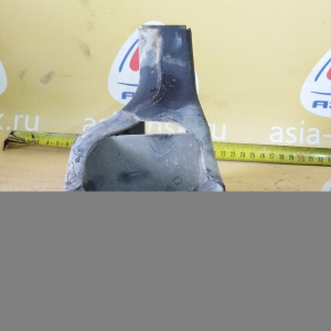 Крепление подушки ДВС Mazda FP/FS Premacy CP8W 2WD a/t зад. ( акпп 1 поддон ) R