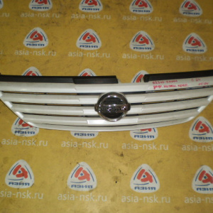 Решетка радиатора NISSAN Serena C24 '2001-2004 (Дефект нижнего крепления) 62310 CX001