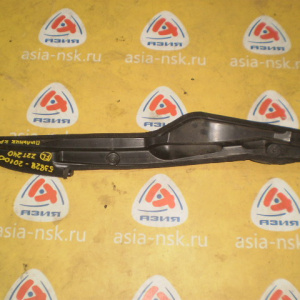 Подкрылок Toyota Allion/Premio ZZT240 перед, лев (пыльник крыла) 53828-20100