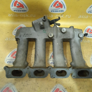 Коллектор впускной Audi AMB A4 B6/8E2 '2002 с датчиком 1.8T VAG 06B133223T