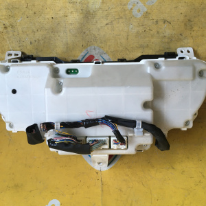 Панель приборов TOYOTA Ipsum ACM20 83800-44C00