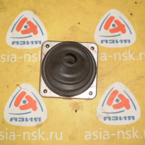 Пыльник рычага раздатки Toyota UZJ100 Land Cruiser 58268-60020