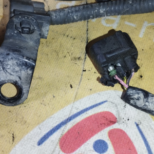 Коса ДВС Toyota 4S-FE ST190 ДЕФЕКТ Компьютер 89661-2D120, (акпп A241E-03A с эл. приводом), (трамб. 2 конт.) 82121-2L100