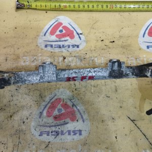 Топливная рейка Toyota 3S-FE/4S-FE Caldina/Camry ST190/ST210/SV40 кат=трамб. + 1 регуляторы давления 23280-74151 23814-74110