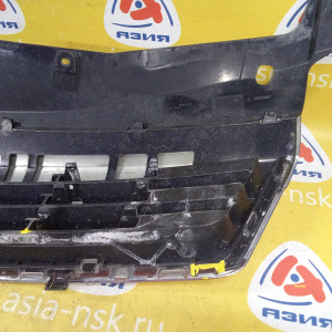 Решетка радиатора Opel Astra H A04/L35/L48 (дефект) 94701143