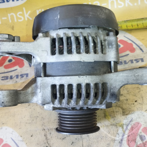 Генератор Toyota 1ZZ/3ZZ Corolla ZZE141/ZZE142 4 конт. пластиковая крышка ( IG/S/L/M ) 27060-0D250 / TG104210-9200