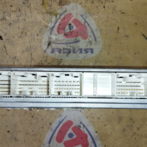 Компьютер ДВС Toyota Harrier 89661-48461 1MZ-FE MCU36 4WD a/t