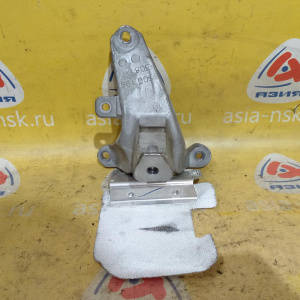 Кронштейн опоры двигателя Audi CGW A6 C7/4G2 '2013 Правый 3.0 TFSI VAG R 4G0199308N