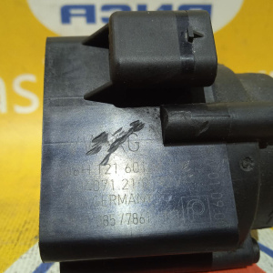 Помпа водяная дополнительная Audi CDNC A4 B8/8K2 '2012- 06H121601M, 06H121601J