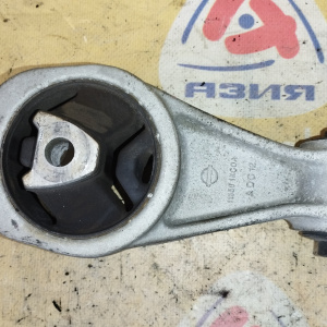 Подушка двигателя Nissan MR16DDT JUKE F15 2WD CVT верх косточка ДЕФЕКТ перед, лев 113501KC0A