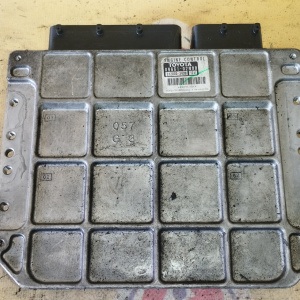 Компьютер ДВС Toyota Corolla 89661-02N90 3ZZ-FE ZZE141 a/t A246E=U341E 8 конт. эл. заслонка