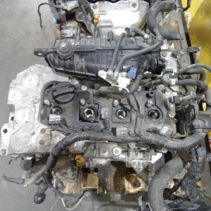 Двигатель Renault Koleos 2TR703/2TRA703-P041406 2.5L 4WD CVT БЕЗ НАВЕСНОГО HY0 '2010