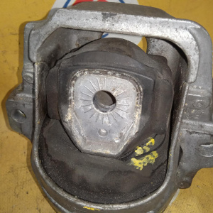 Подушка двигателя Audi CDNC A4 B8/8K2/8T3 '2012 CVT с датчиком (подорвана) перед, лев 8R0199381E