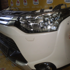 Ноускат Mitsubishi Outlander GG2W/GF7W '2014-2016 Без трубок охлаждения (Омыватели) Дефект R фары Дефект бампера ф.MOBIS ECM 921 ксенон,т.A047436