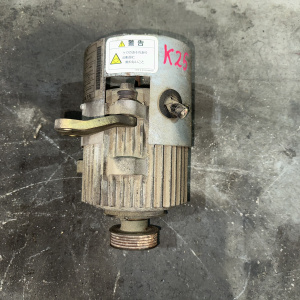 Генератор Nissan K25 532-604-19   ( 2kw  266V  4.7A ) CGM-G120A