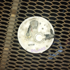 Бензонасос Toyota Prius ZVW30 77020-47041