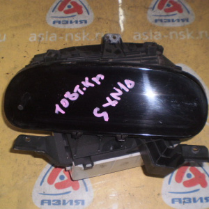 Панель приборов Toyota Nadia SXN10 83800-44270