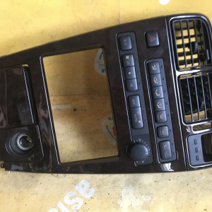 Климат-контроль TOYOTA JZX9# дефект рамки 55900-22321