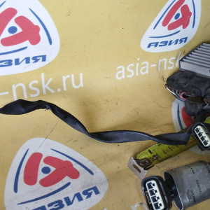 Коса ДВС Toyota 1AZ-FSE Nadia ACN10 2WD a/t A247E ( ДЕФЕКТ ) +компьютер 89661-44310 + 89871-20040 82121-44450